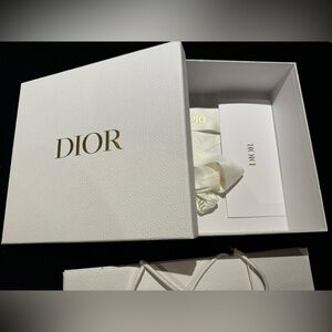 Dior empty shopping bag and box